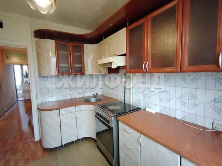 4-комн квартира Валегинская улица, д.7