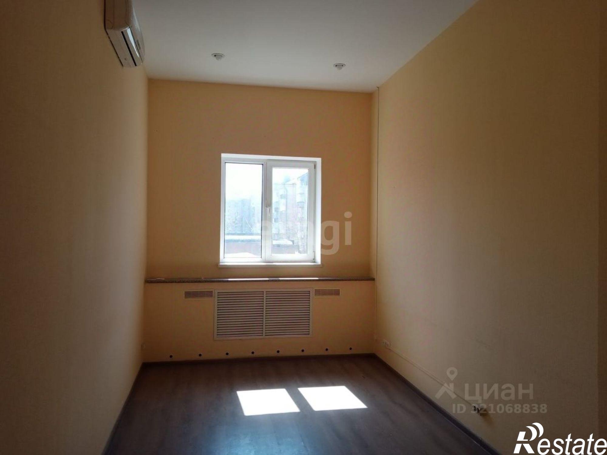 Сдать офис, помещение под офис за 10 932 рублей на улица Октябрьской Революции, 58