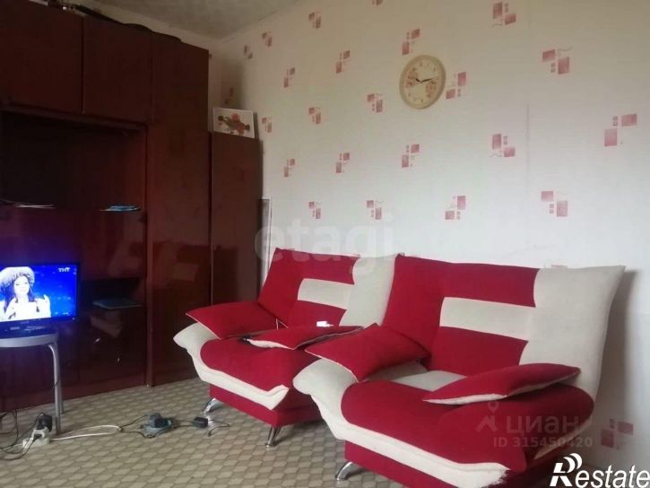 3-комн квартира Алтайская улица, 37,  д. 37