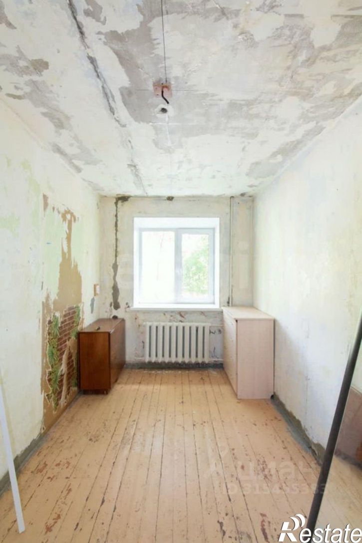 3-комн квартира улица Тельмана, 48А,  д. 48А