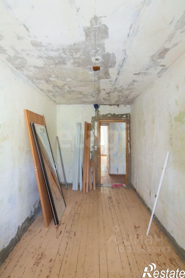 3-комн квартира улица Тельмана, 48А,  д. 48А