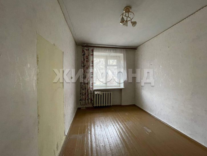 3-комн квартира Черных улица, д.33