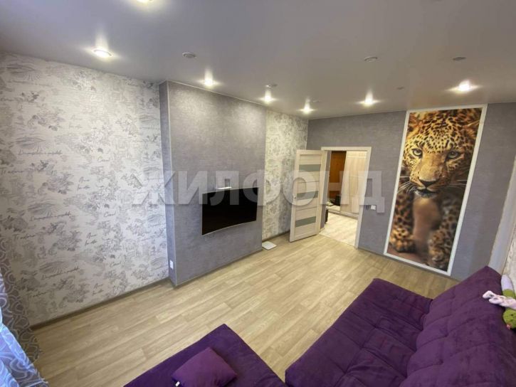 3-комн квартира Матросова улица, д.14