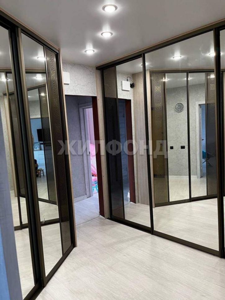 3-комн квартира Октябрьский проспект, д.2