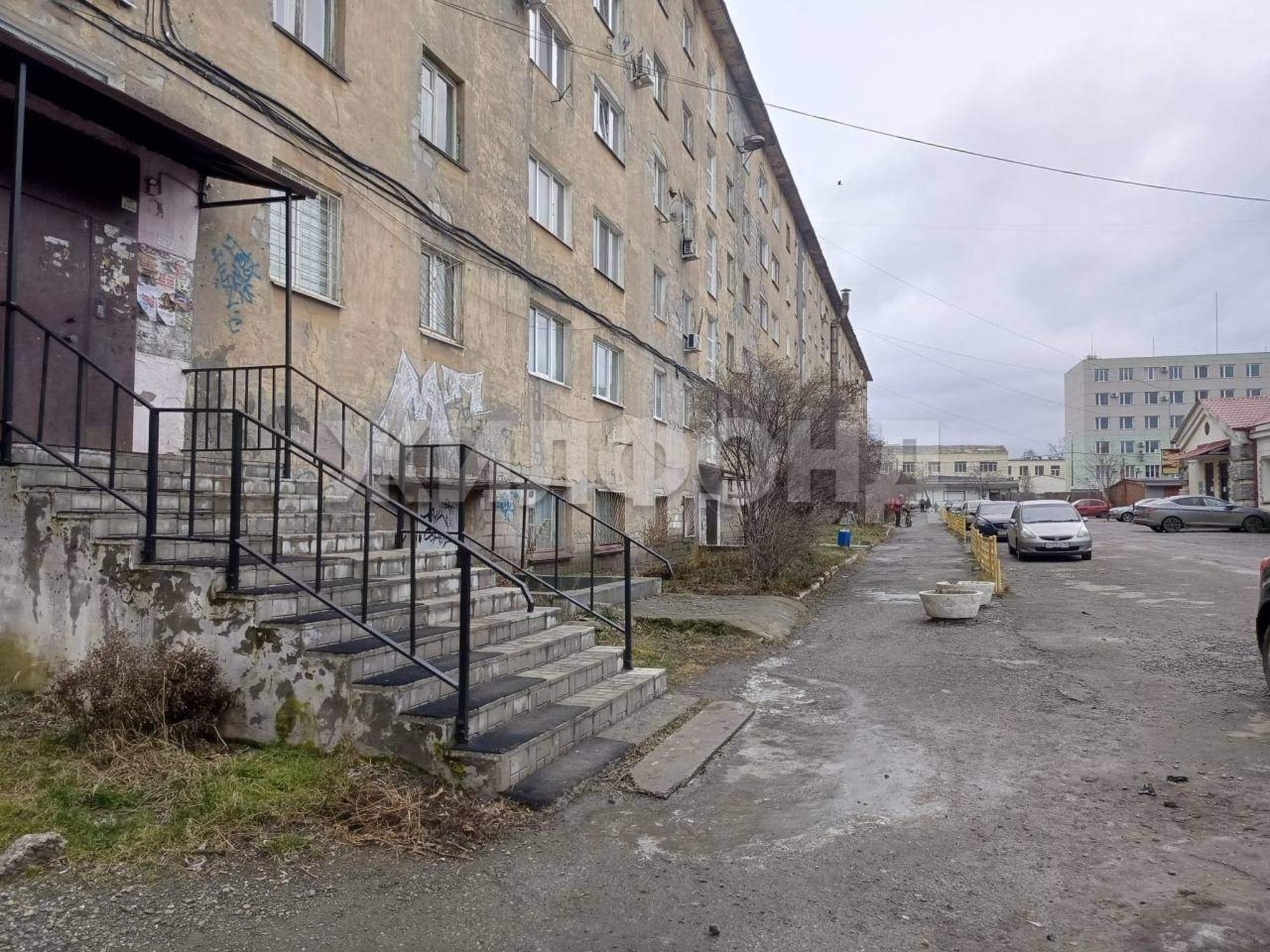 Купить комнату за 1 550 000 рублей на Первомайская улица, д.27