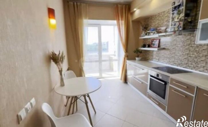 3-комн квартира ул Островского, 15,  д. 15