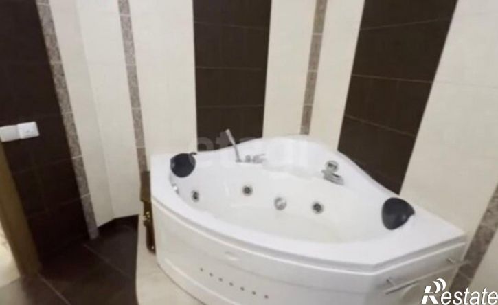 3-комн квартира ул Островского, 15,  д. 15