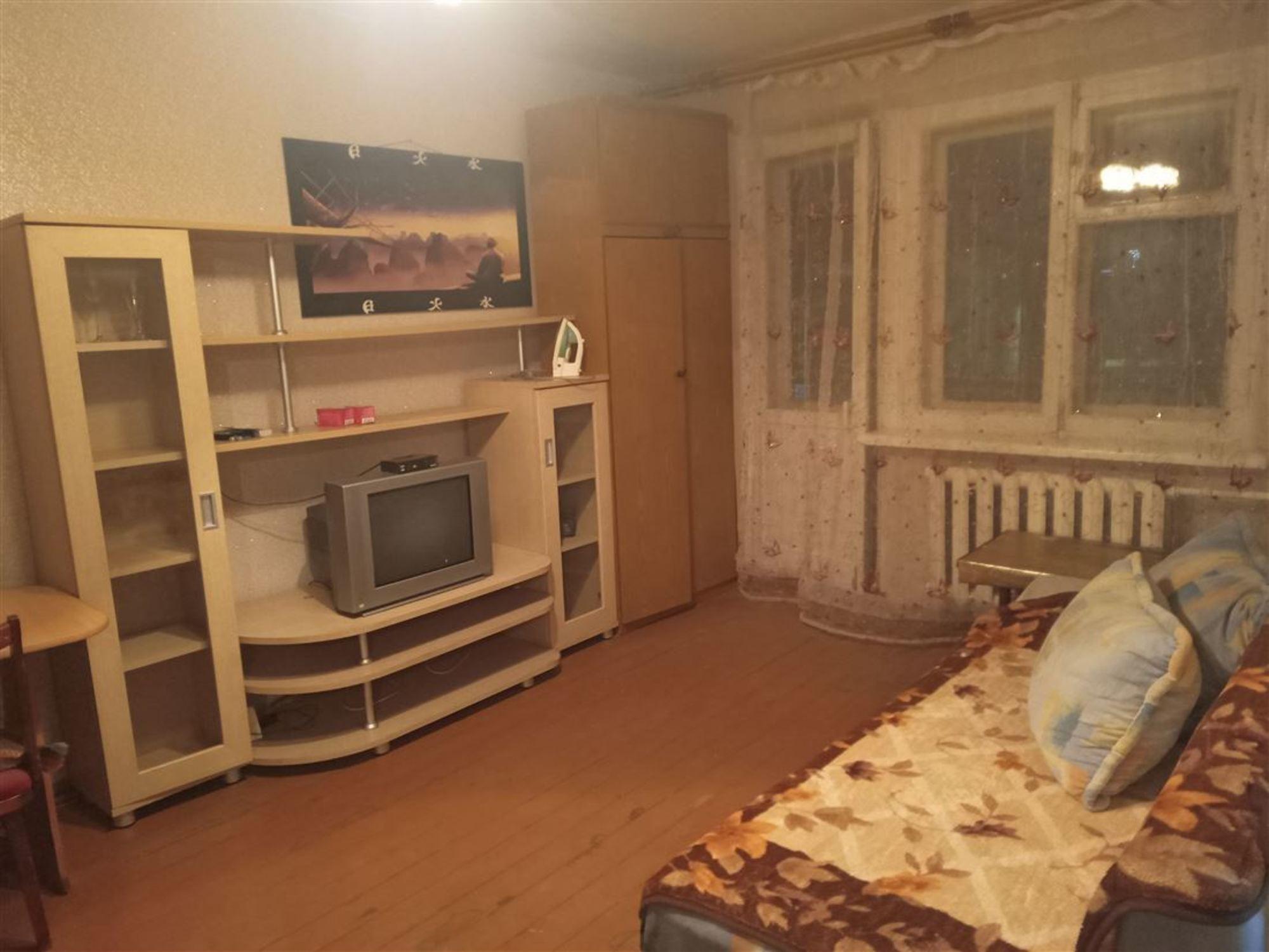 Сдать квартиру за 11 000 рублей на ул Металлургов, д. 36