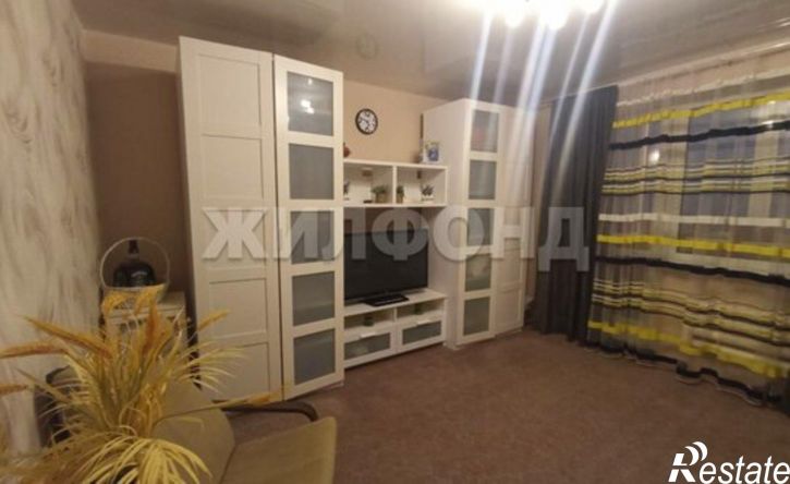 3-комн квартира ул Пихтовая, 28,  д. 28