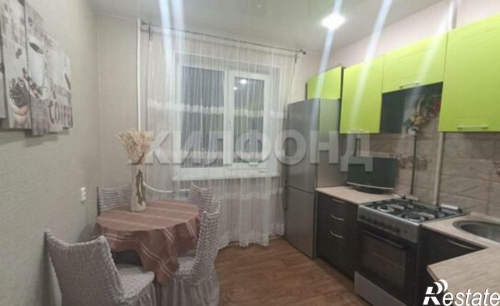 3-комн квартира ул Пихтовая, 28,  д. 28