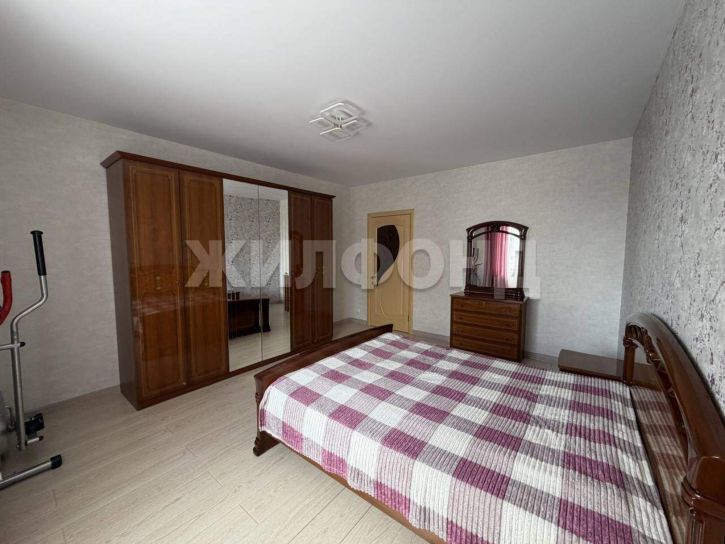 3-комн квартира Уральский проспект, д.101
