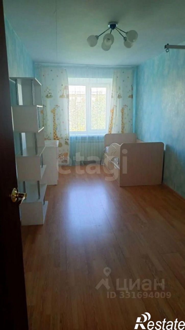3-комн квартира ул Орджоникидзе, 15,  д. 15