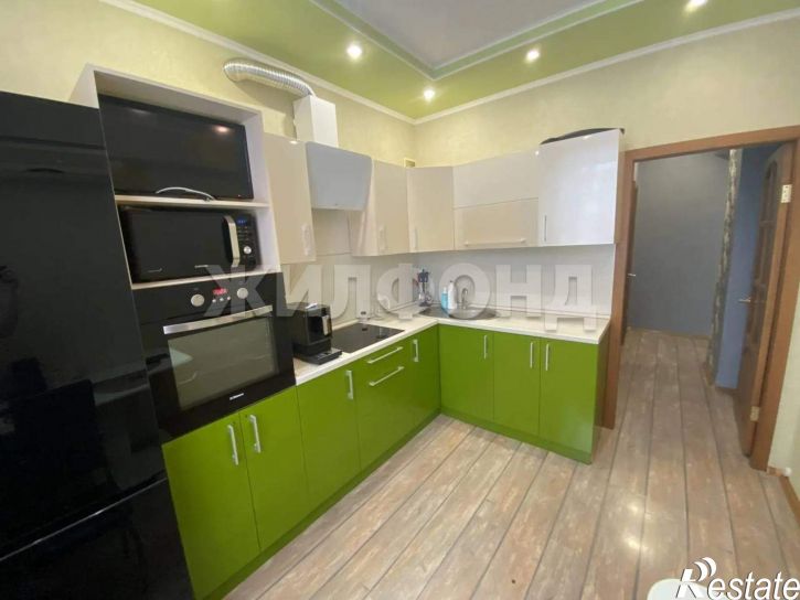 2-комн квартира Космонавтов улица, д.34