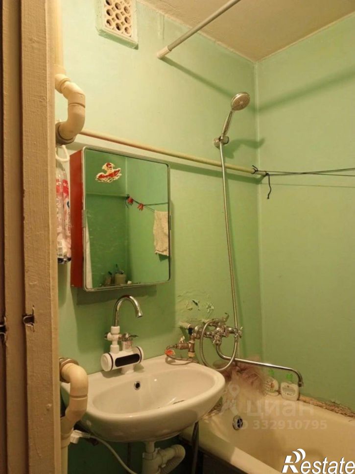 2-комн квартира ул 9 Января, 4,  д. 4