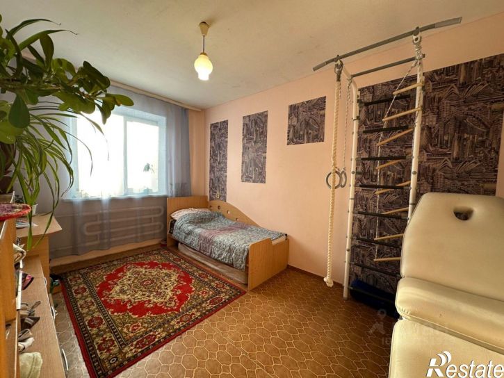 4-комн квартира ул Бобкова, 10,  д. 10