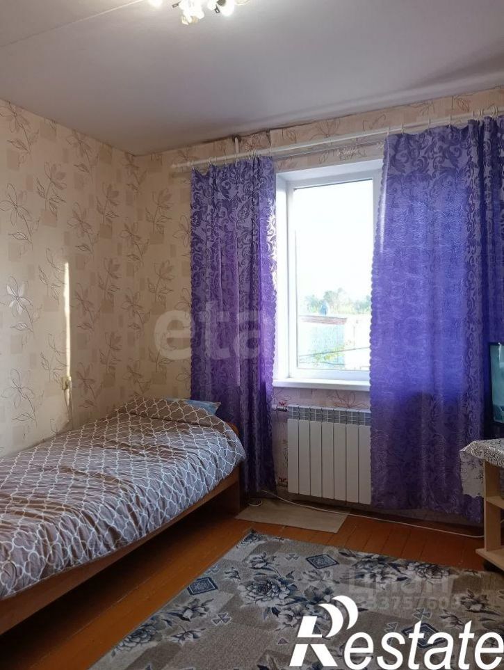 2-комн квартира улица Орджоникидзе, 1,  д. 1