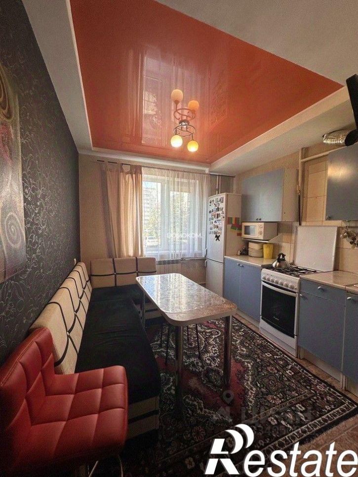 3-комн квартира Алтайская улица, 49,  д. 49