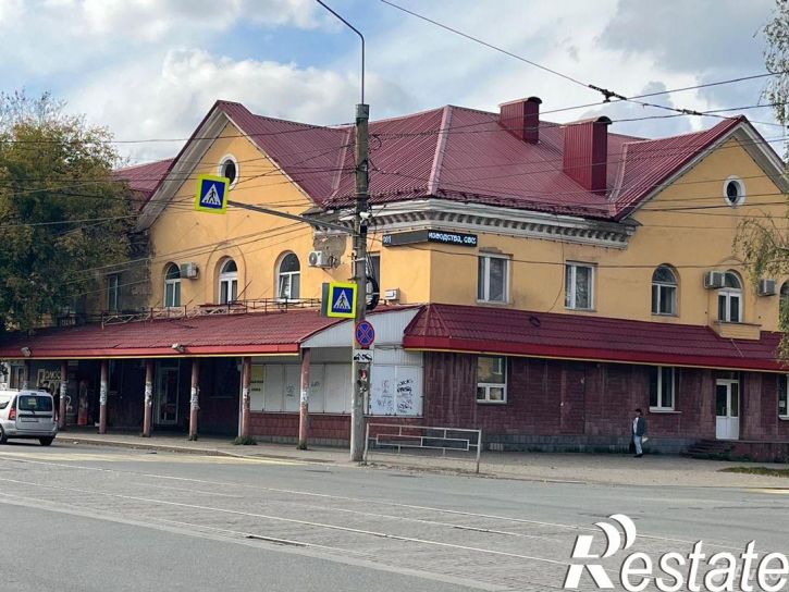Торговое помещение улица Космонавтов, 18А,  д. 18А