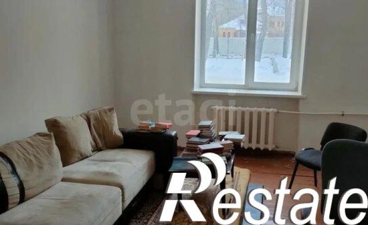 3-комн квартира улица Джамбула, 45,  д. 45