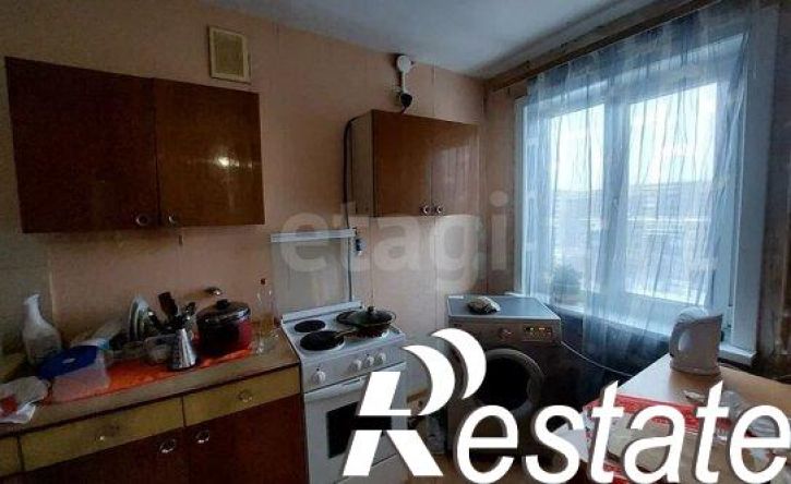 3-комн квартира улица Дружинина, 67 к1,  д. 67 к1